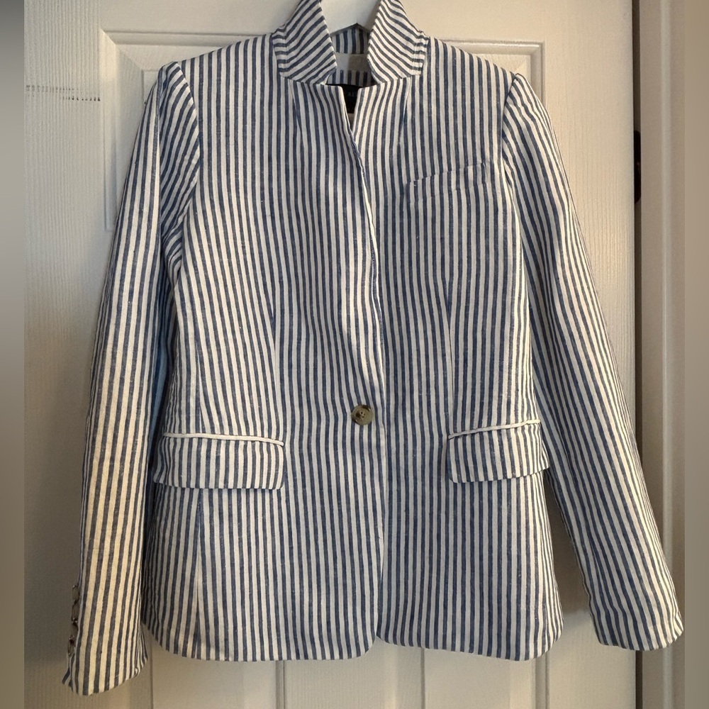 J Crew size 6 linen stripe blazer